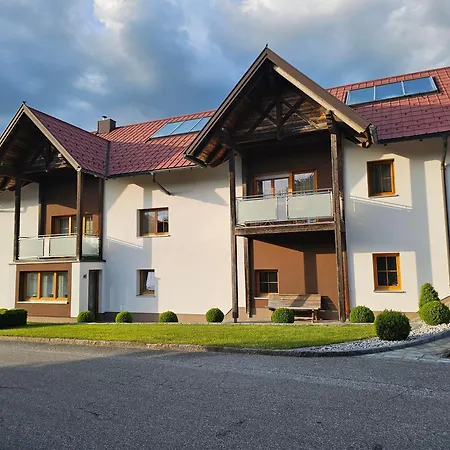 Scheuringer Apartment